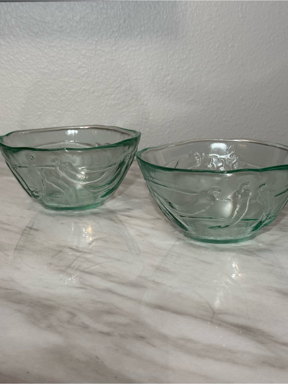 Pressed Glass Green & Clear Leaf Pattern Round Bowls Set of 2 Nature
